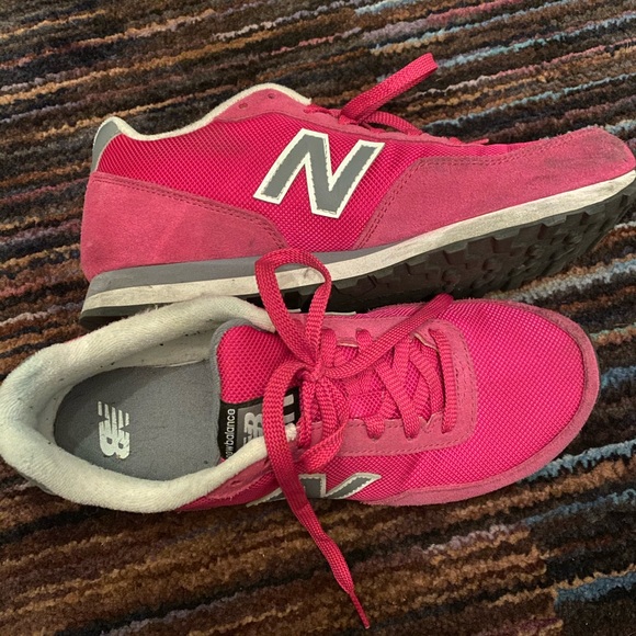 hot pink new balance
